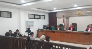 Advokat Edison Sebut Proyek Smartboard Muara Enim Sudah Direncanakan di Era Pj Bupati Hengky Putrawan